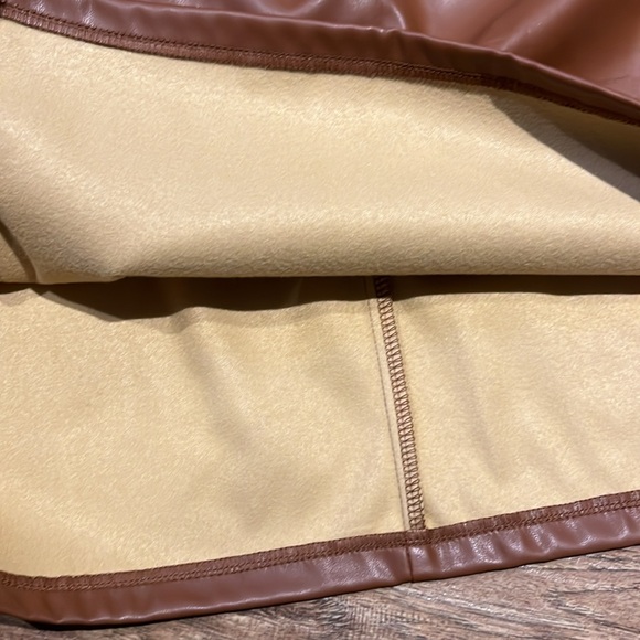 Kate Kasin Women's Faux Leather Mini Skirts Front Slit Ruched A-Line High Waist - Picture 6 of 8